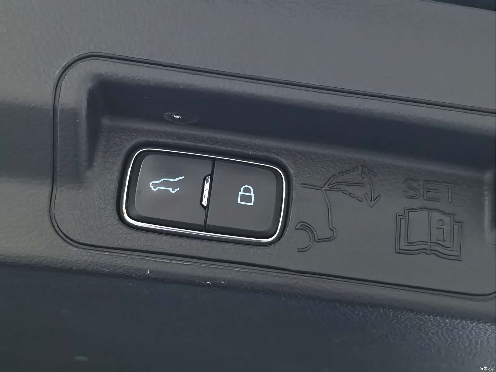 Ford Explorer, 2021 15