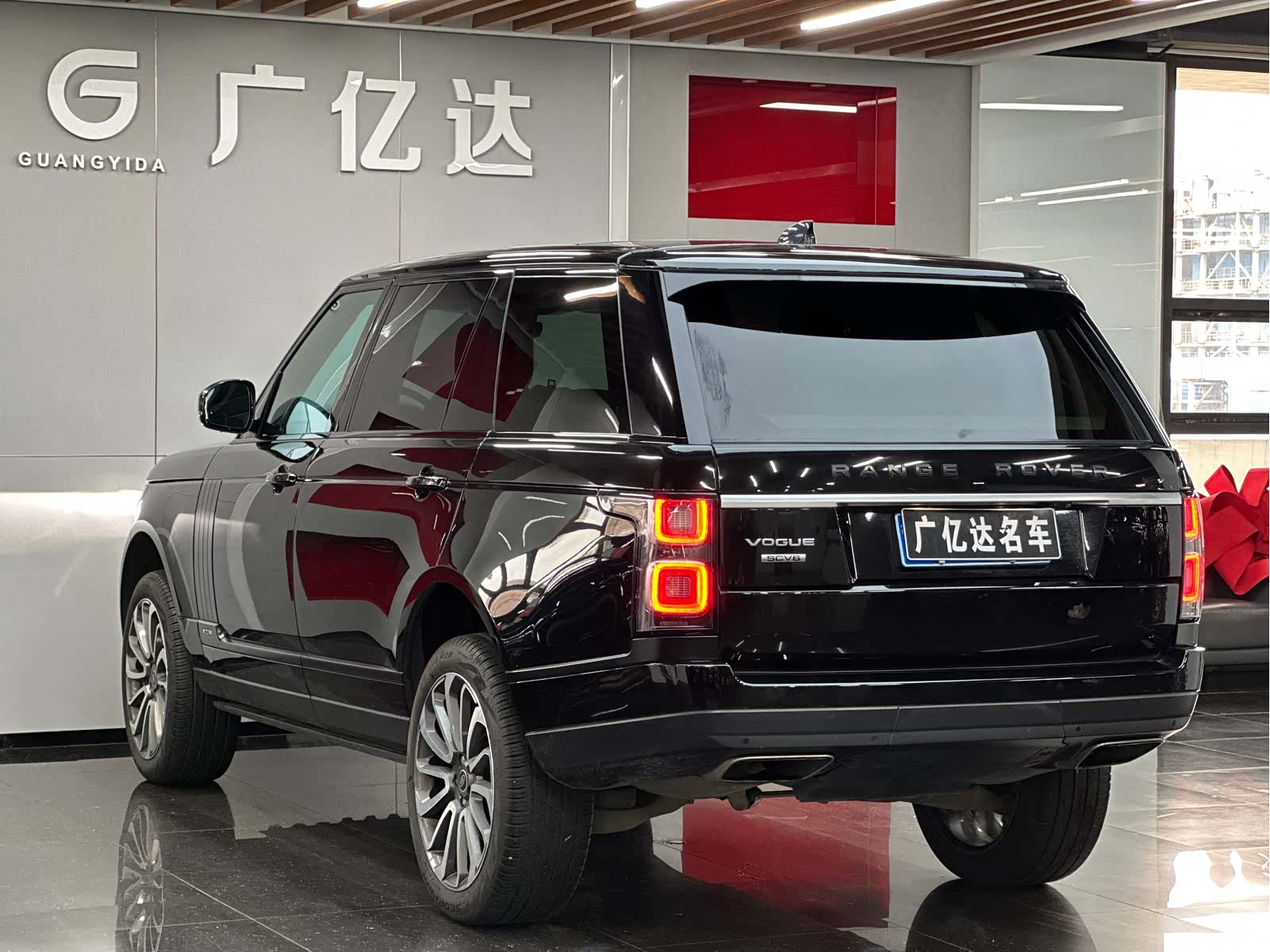 Land Rover Range Rover, 2018 14