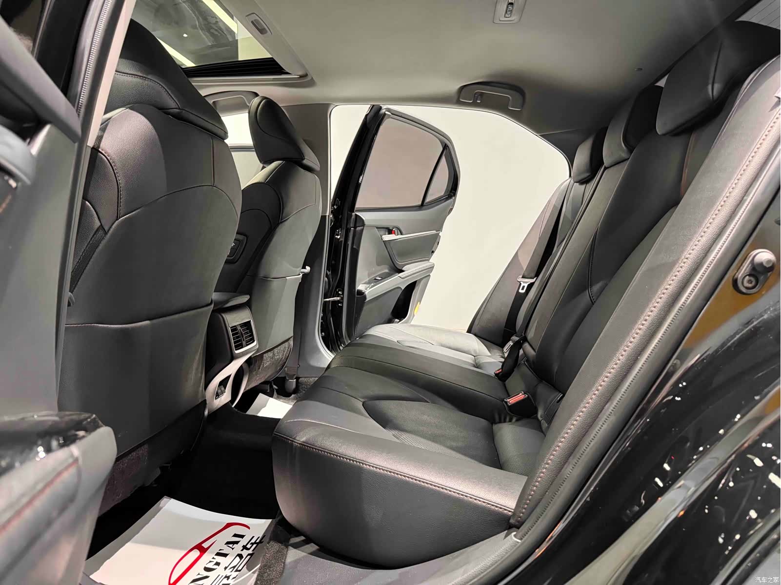 Toyota Camry, 2024 12