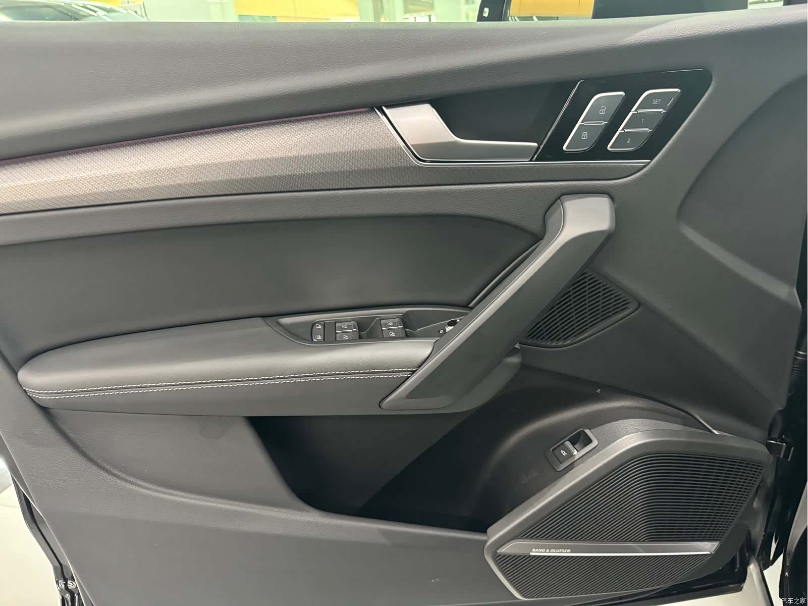Audi Q5L, 2024 7
