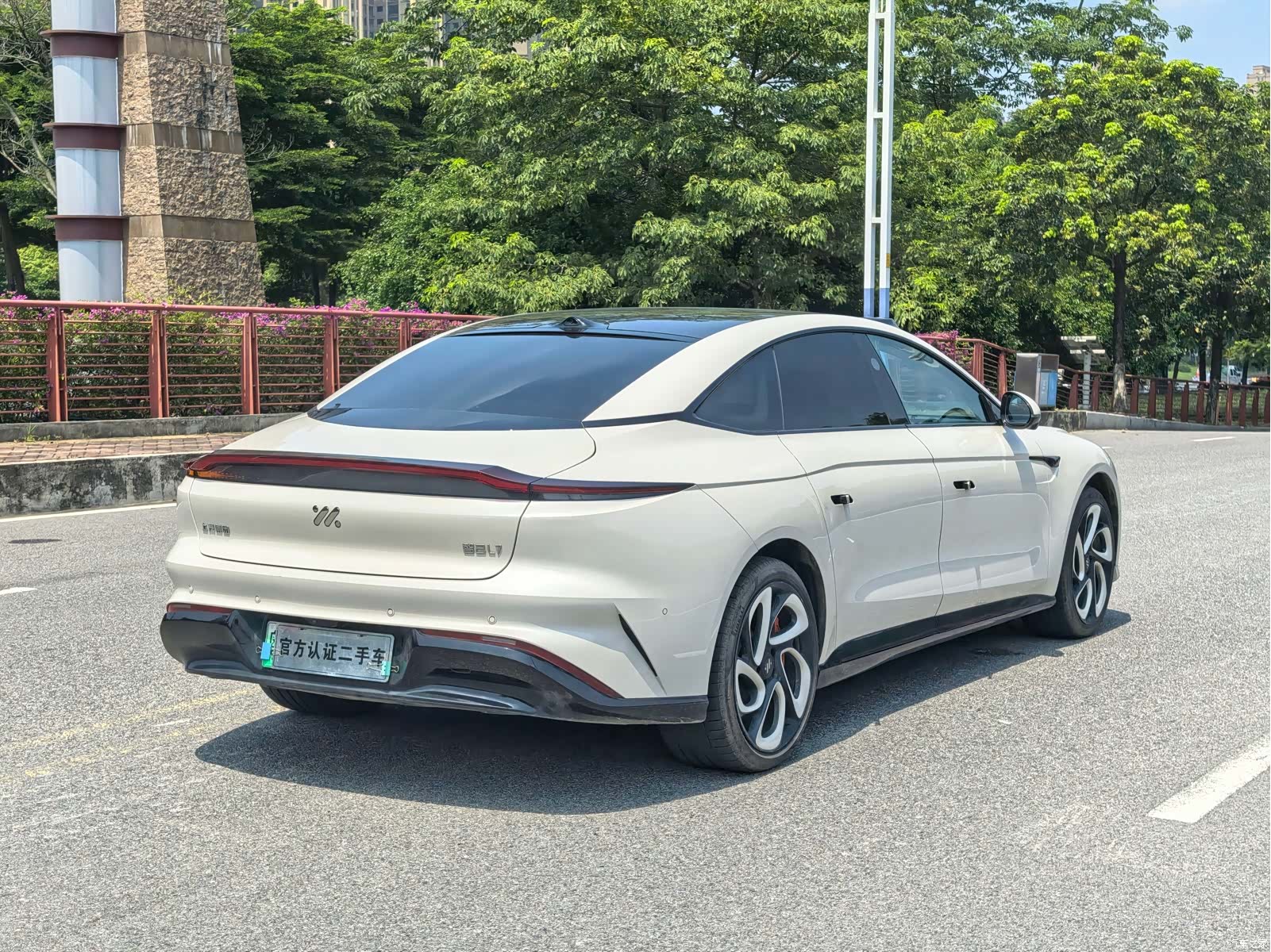 IM Motors L7, 2024 19