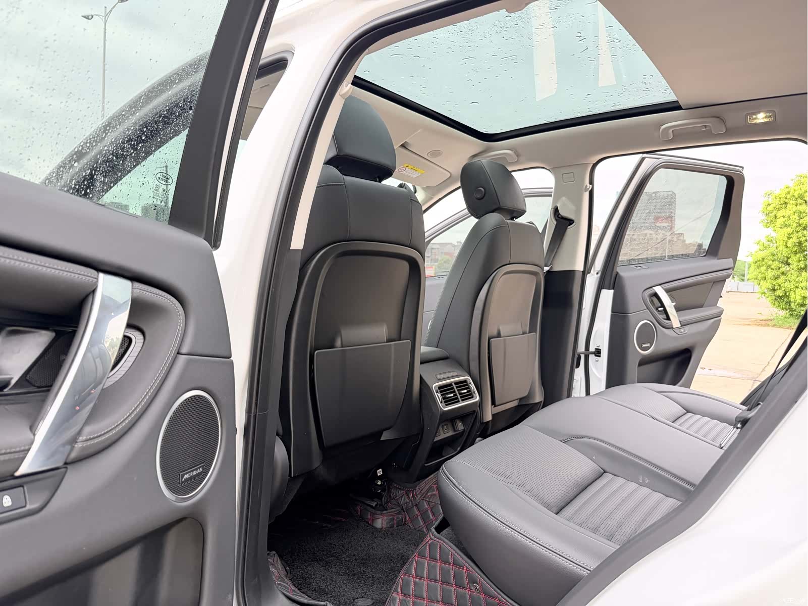 Land Rover Discovery, 2025 16