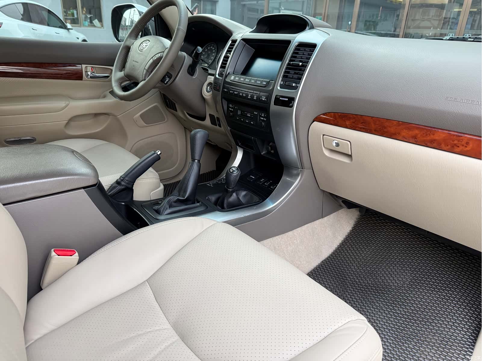 Toyota Prado, 2010 12