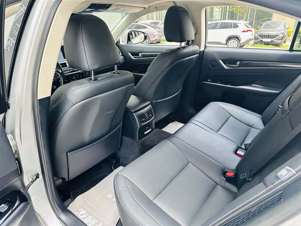 Lexus GS, 2018 10