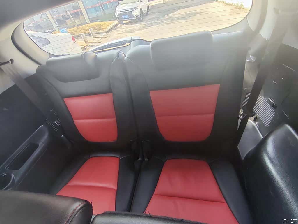 Kia 7, 2014 13
