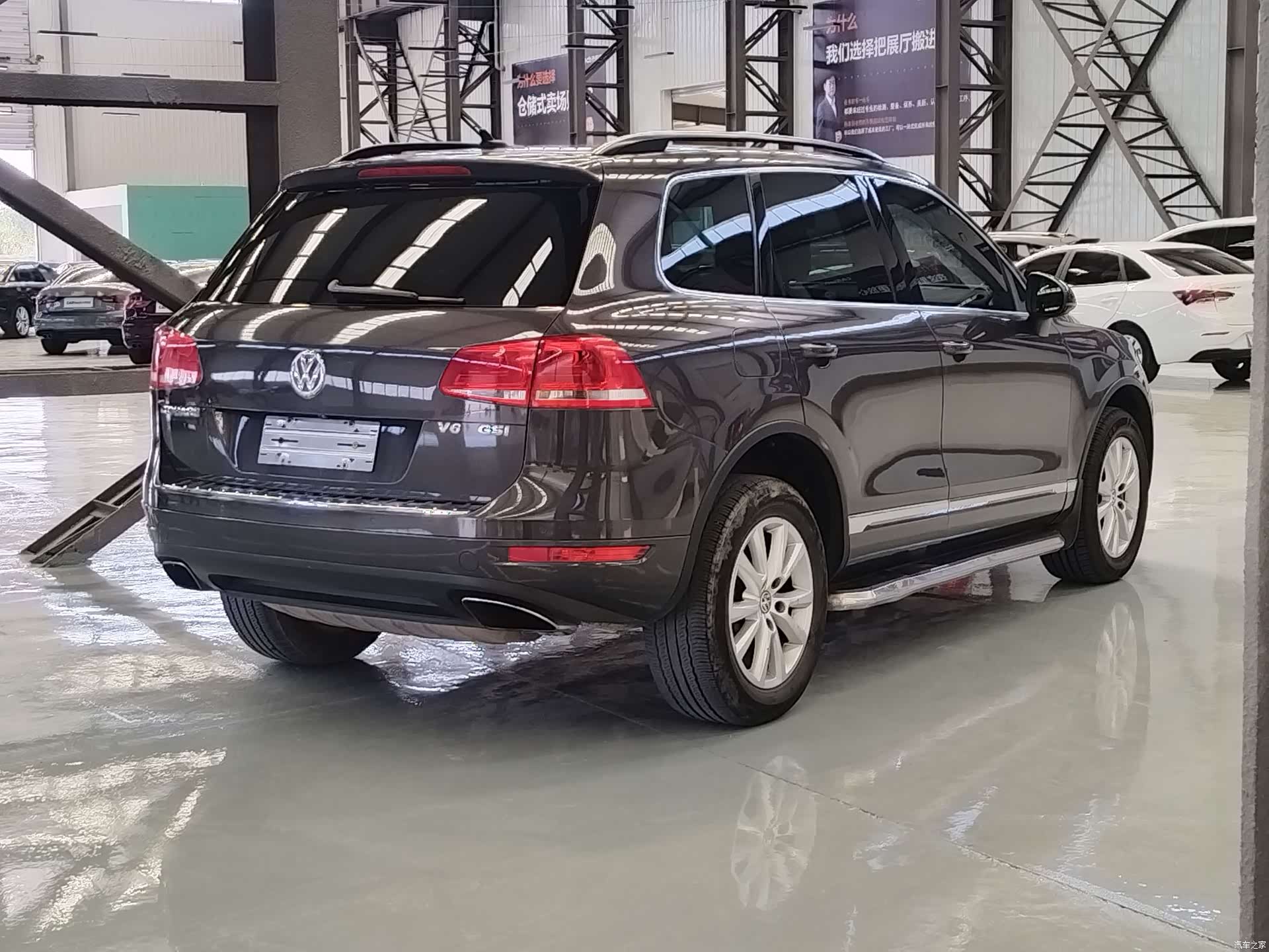 Volkswagen Touareg, 2011 все фото