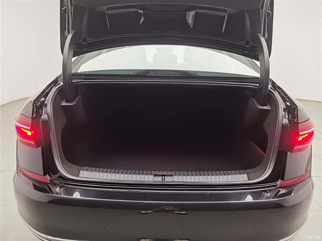 Volkswagen Passat, 2024 16