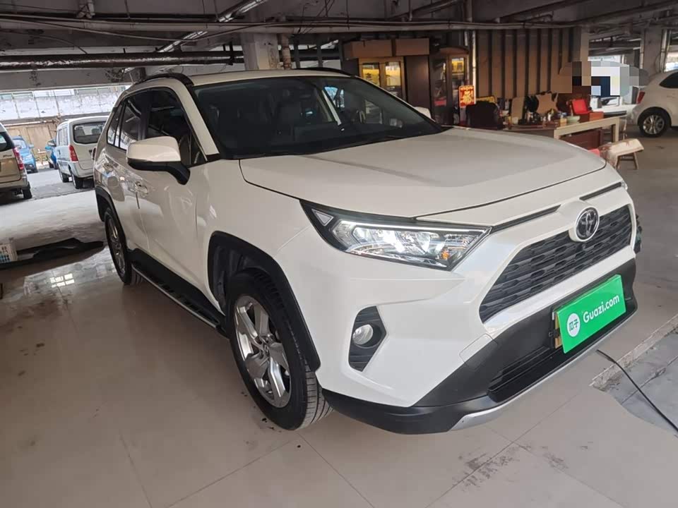 Toyota RAV4 Rongfang