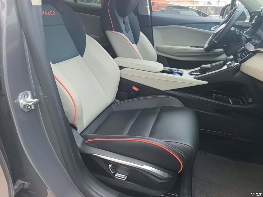 Lynk & Co 02, 2020 25