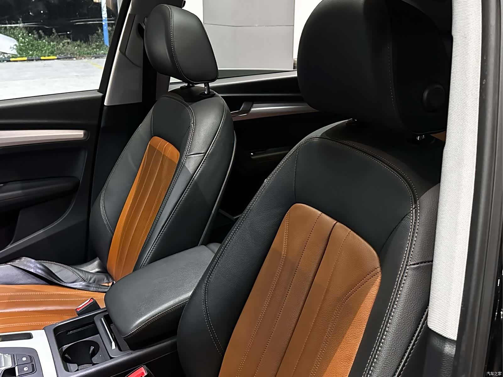 Audi Q5L, 2021 10