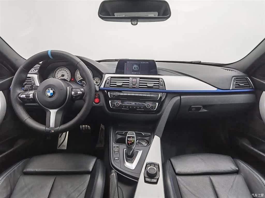 BMW 3 Series, 2018 все фото