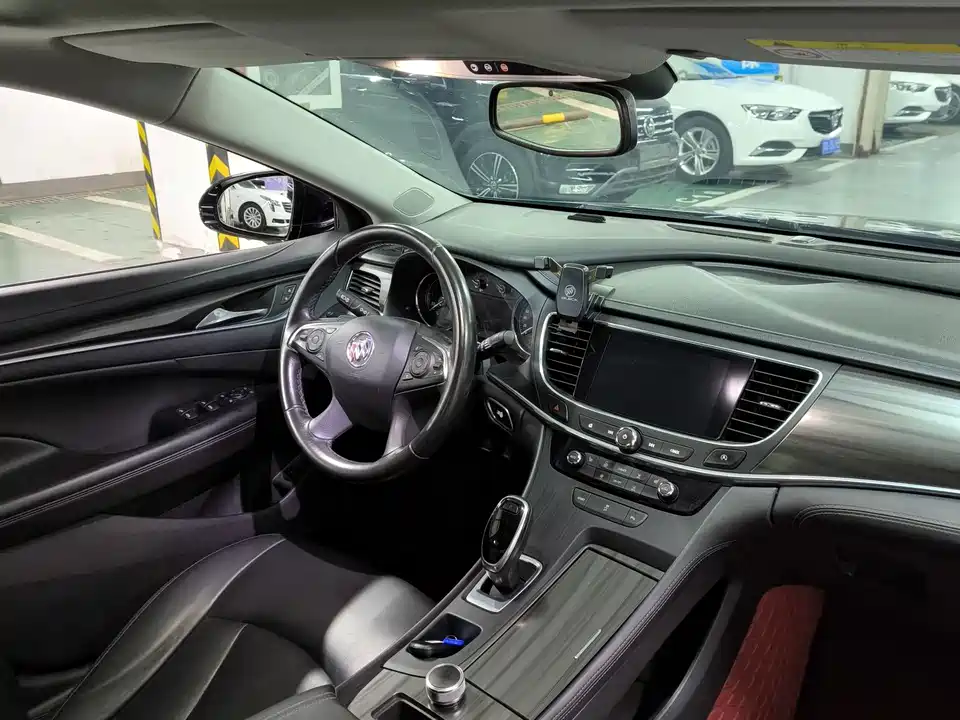 Buick Lacrosse