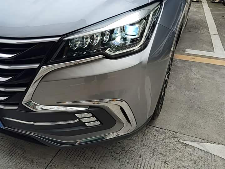 Changan CS85 COUPE 2019 1.5T DCT dong ban China VI