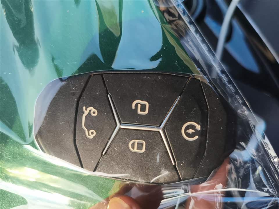 Lynk & Co 03 New energy