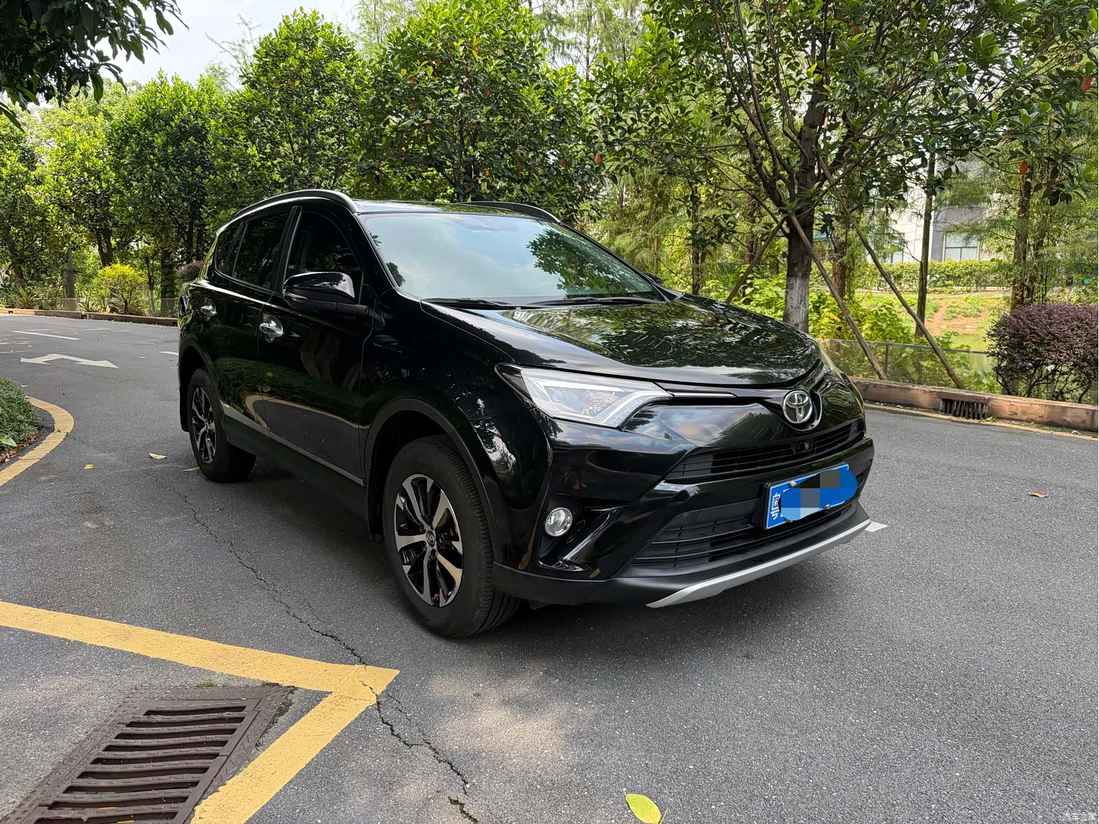 Toyota RAV4, 2017 3