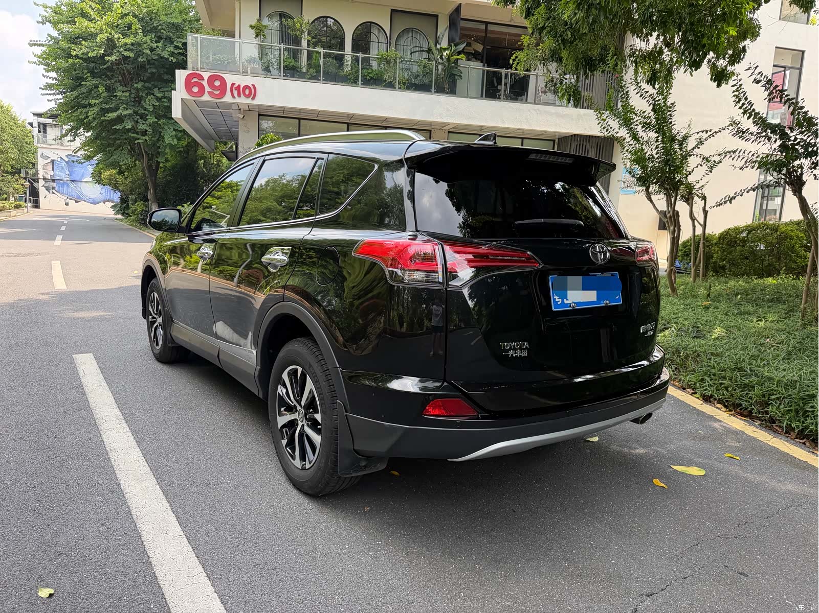 Toyota RAV4, 2017 6