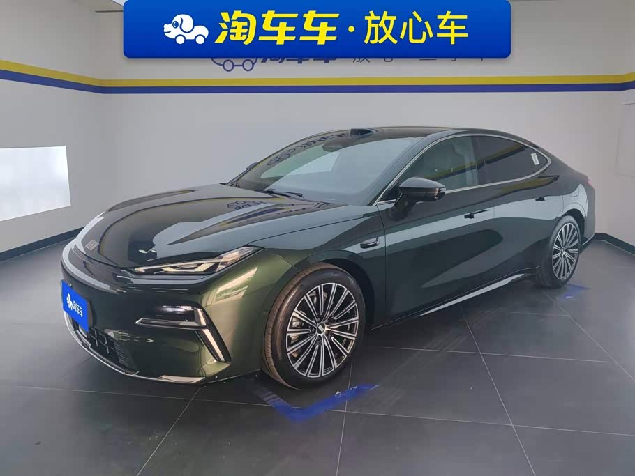 Geely Galaxy Starshine 8