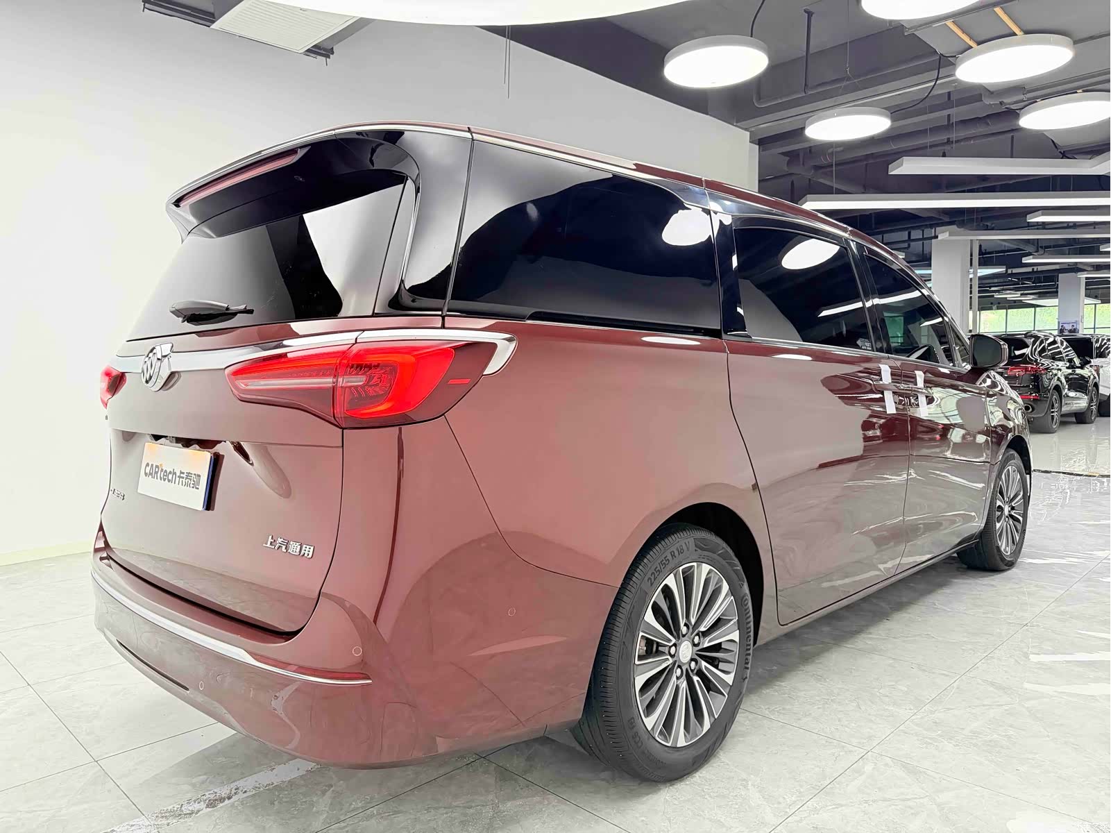 Buick GL8, 2021 6