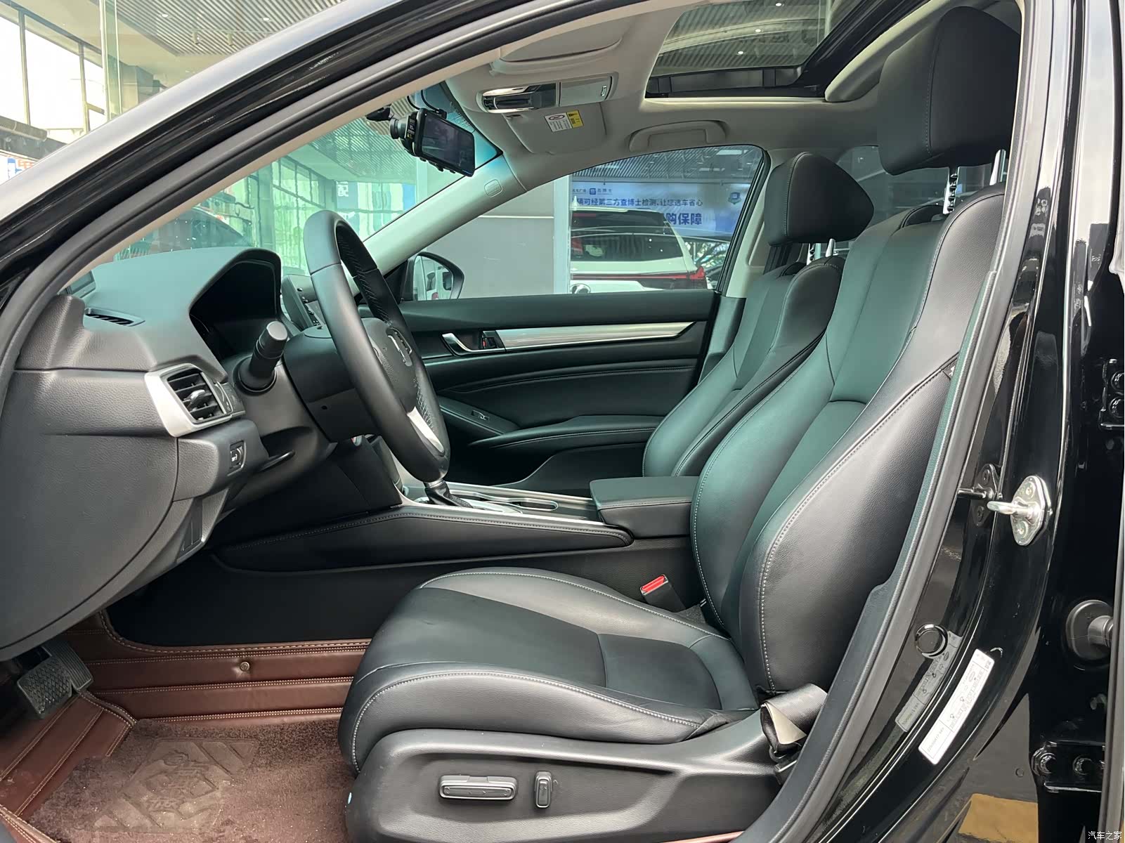 Honda Accord, 2020 все фото