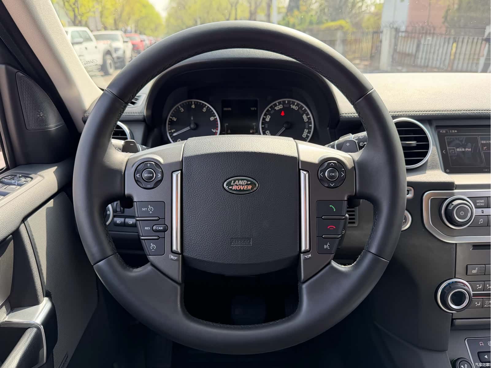Land Rover Discovery, 2016 4