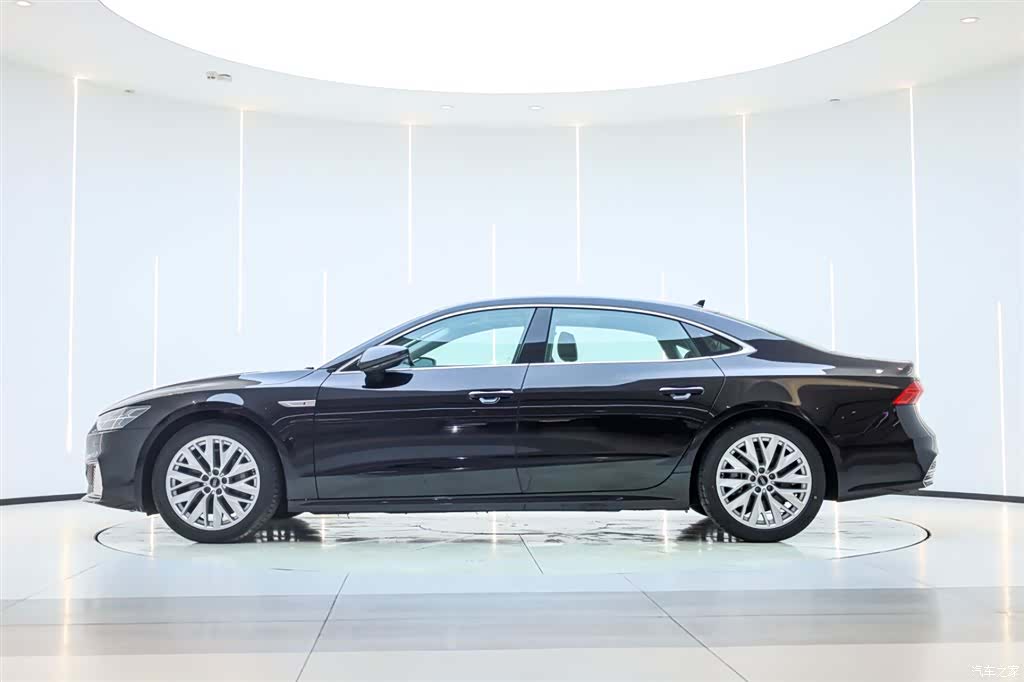 Audi A7L, 2024 8