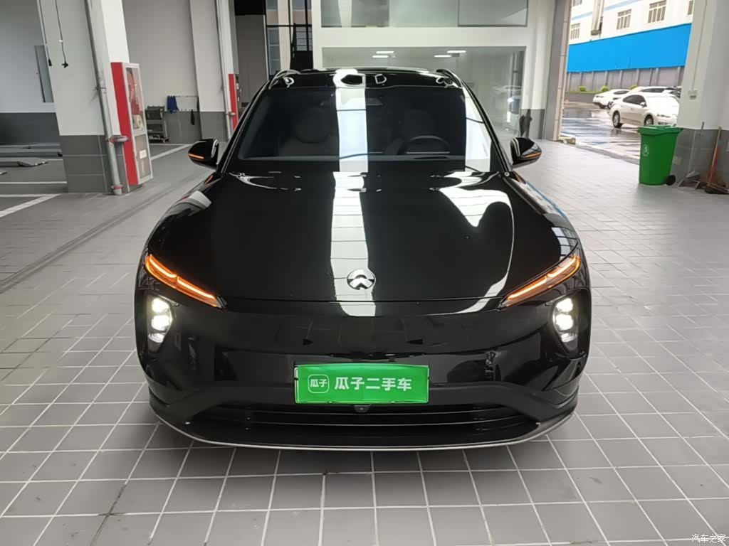 NIO ES6, 2024 3