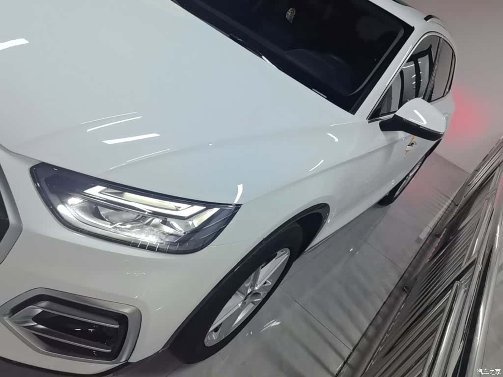 Audi Q5L, 2022 3