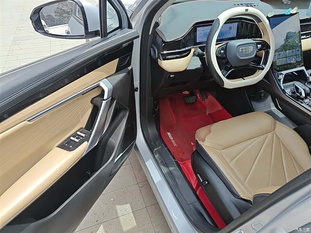 Geely Boyue, 2022 16