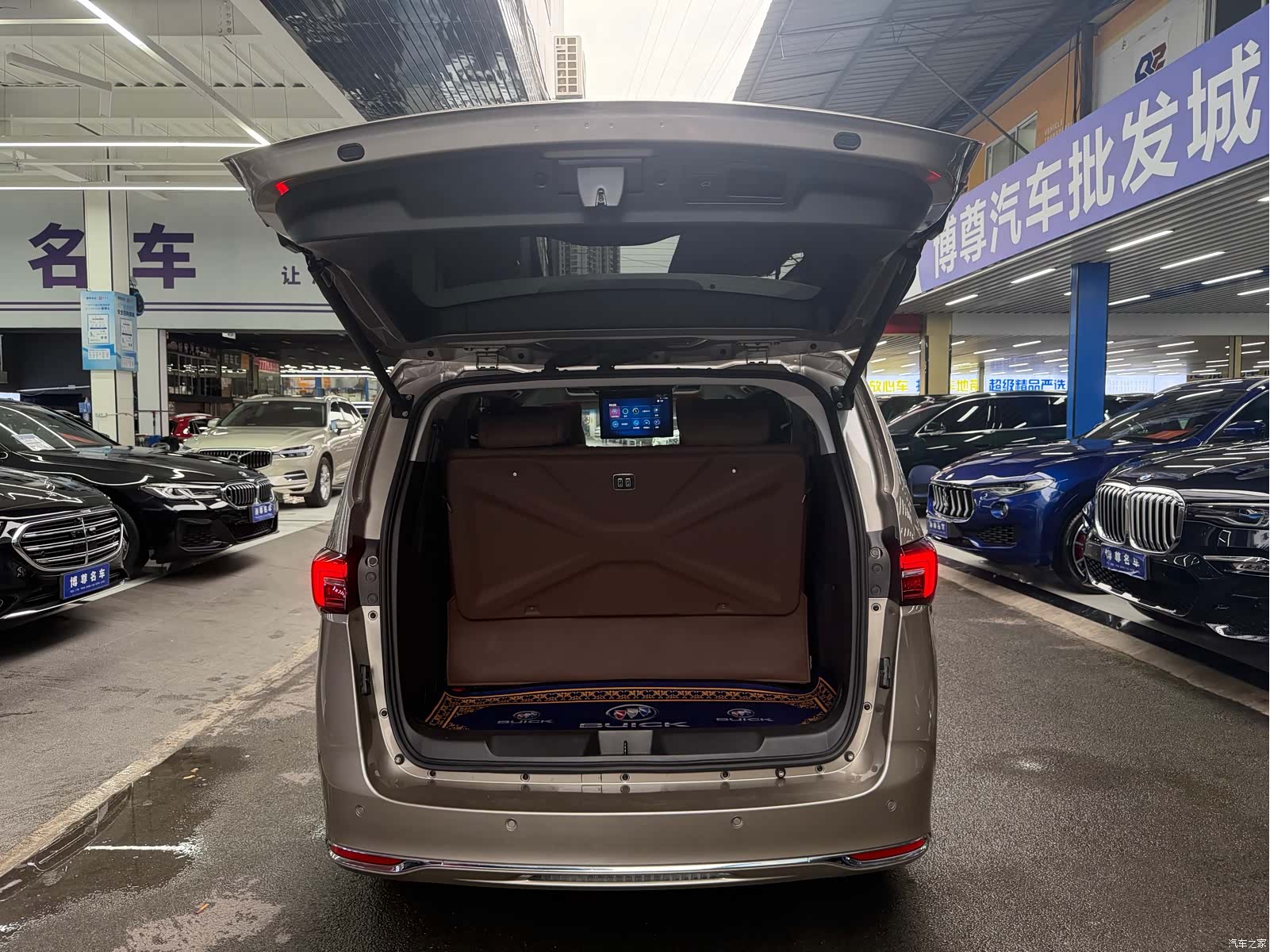 Buick GL8, 2022 20