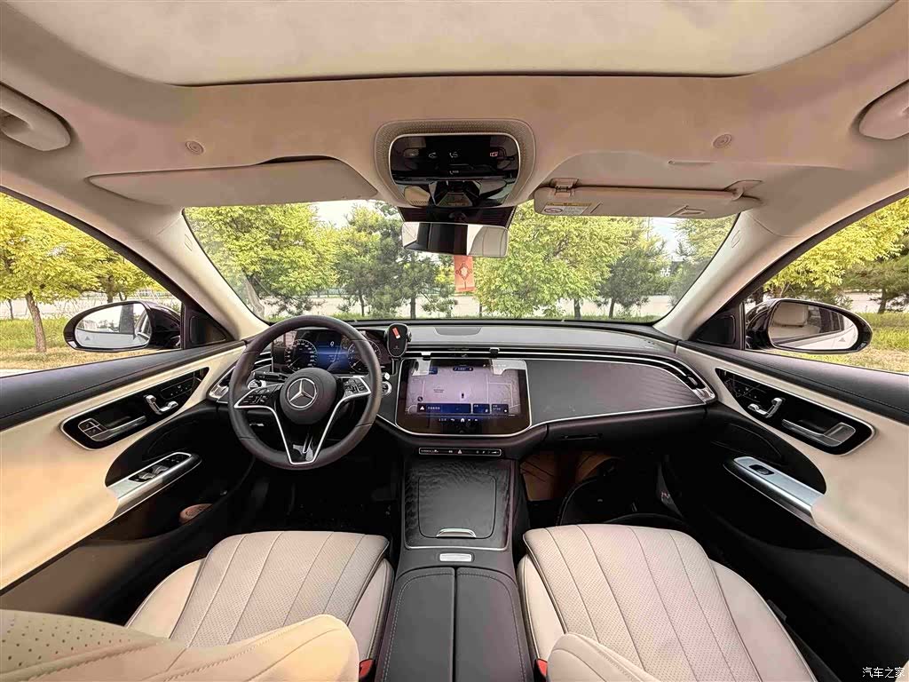 Mercedes-Benz E-Class, 2026 7