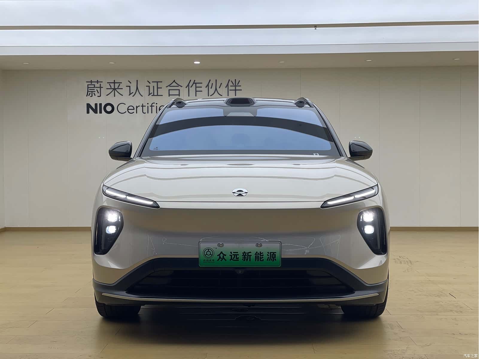 NIO ES6, 2023 4