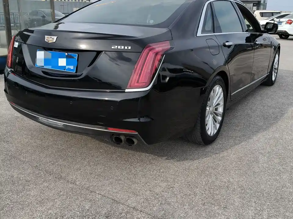 Cadillac CT6