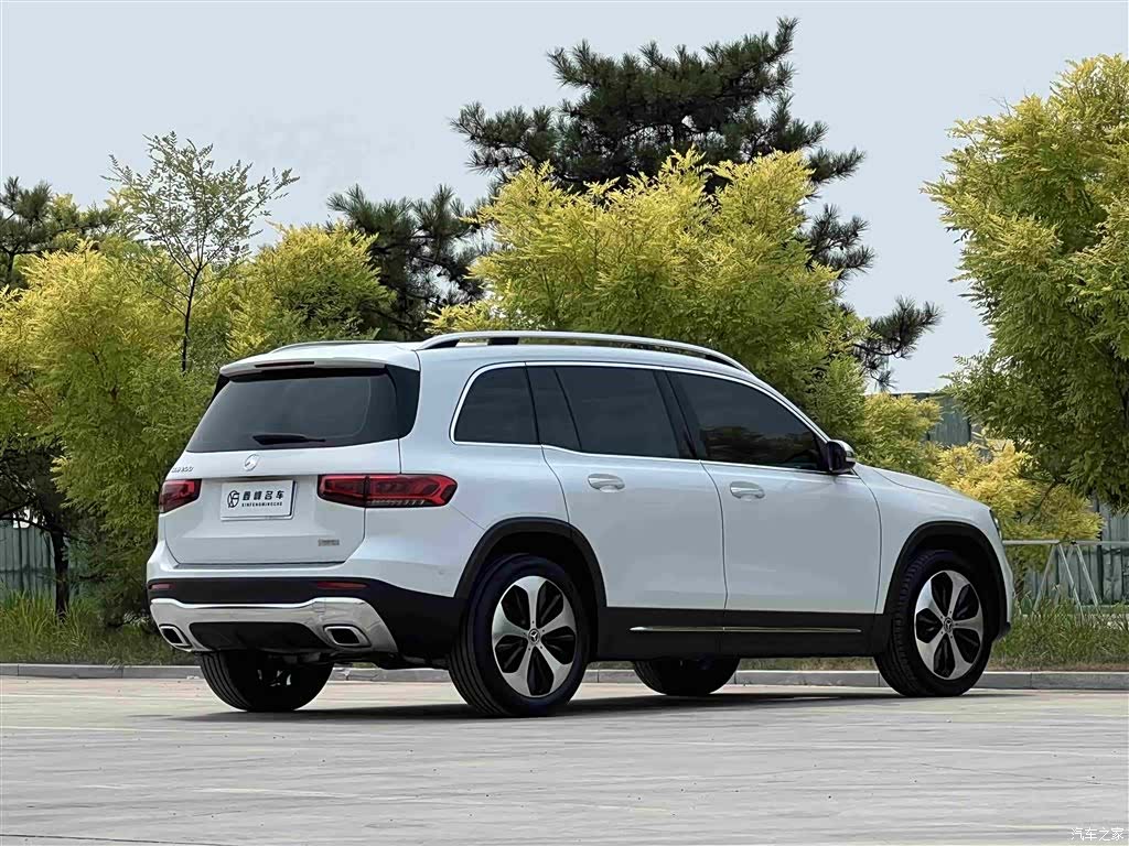 Mercedes-Benz GLB, 2021 28