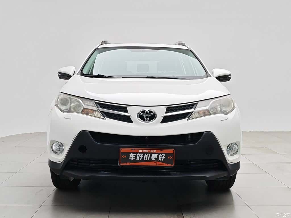 Toyota RAV4, 2014 3