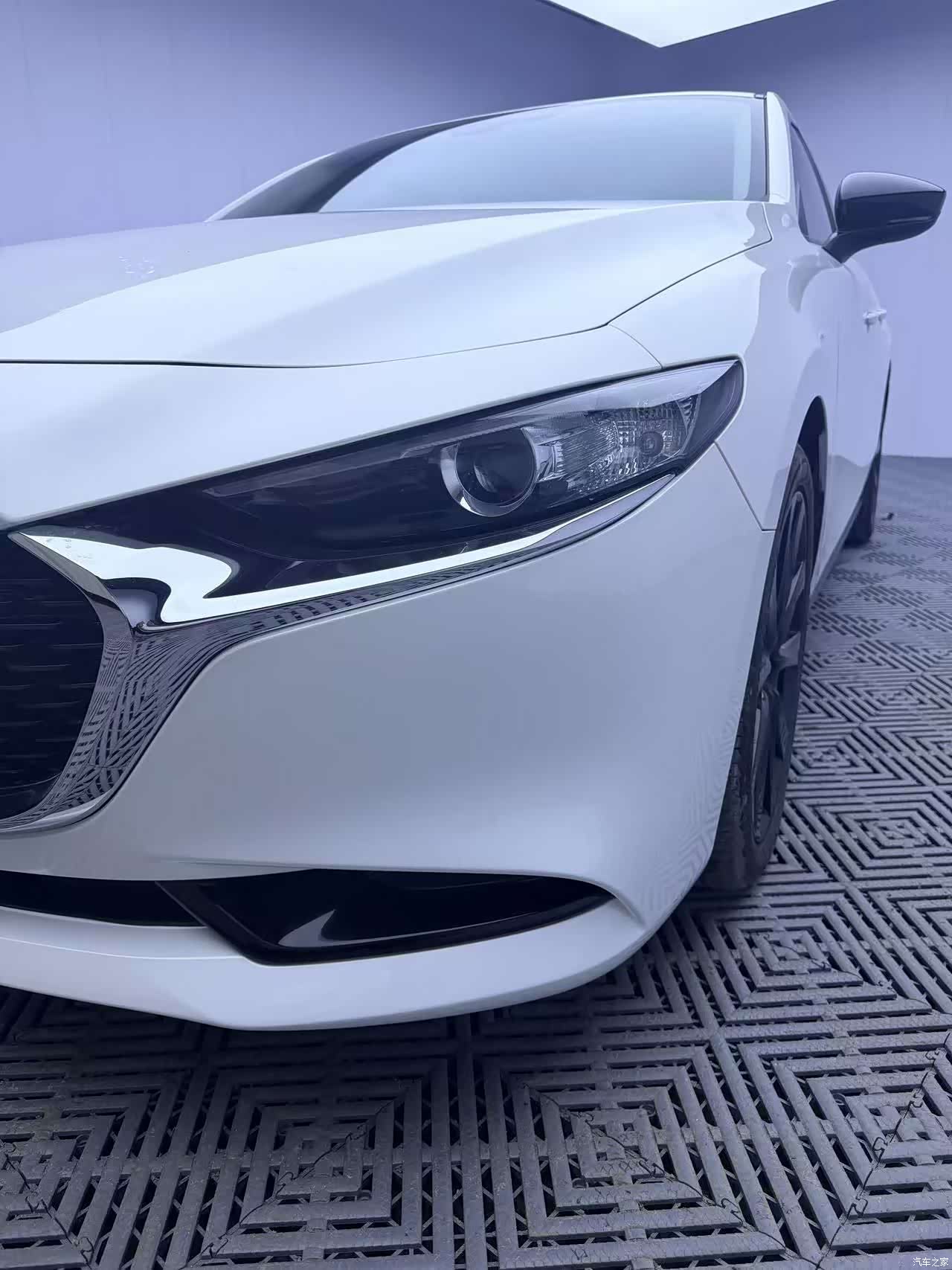 Mazda Mazda3, 2022 9