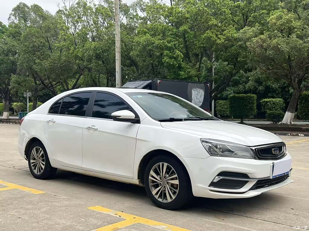 Geely Emgrand, 2018 3