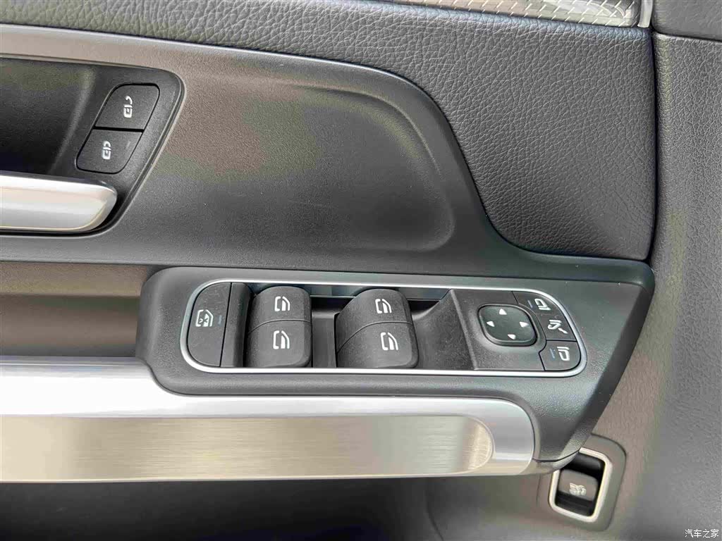 Mercedes-Benz GLB, 2021 11