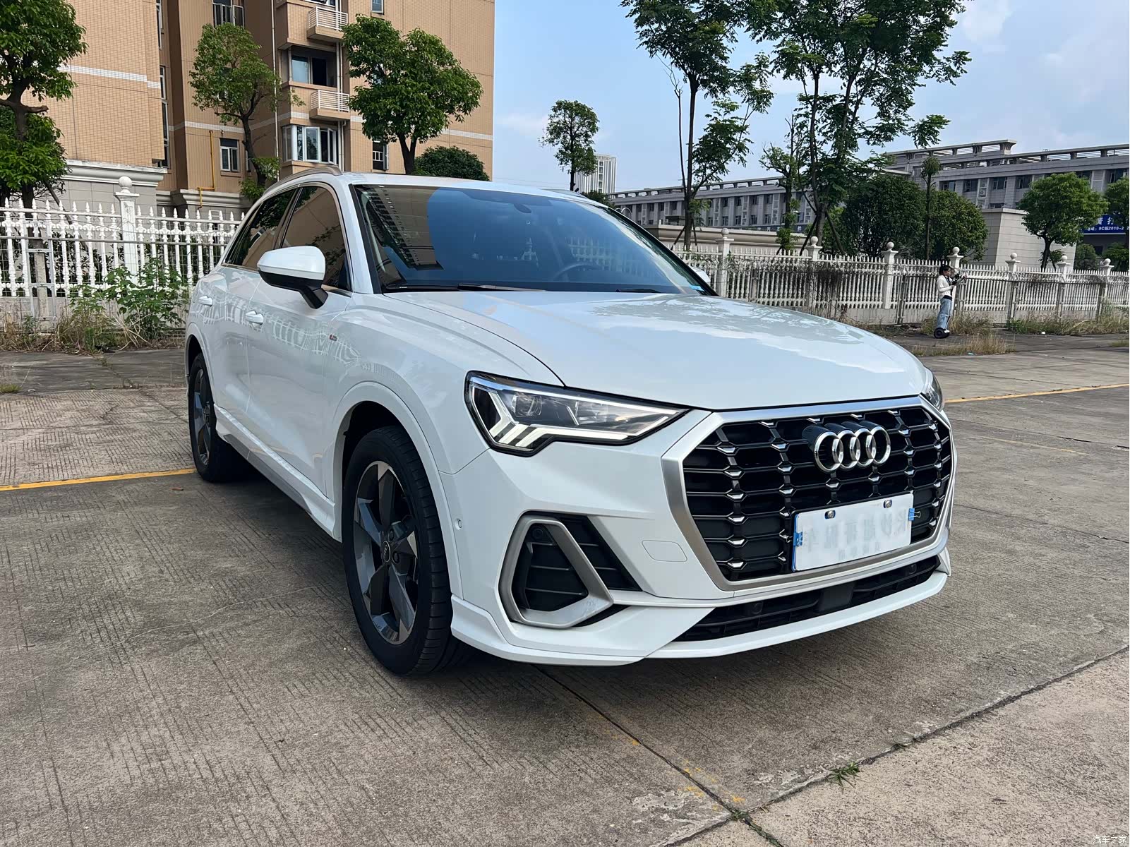 Audi Q3, 2022 3
