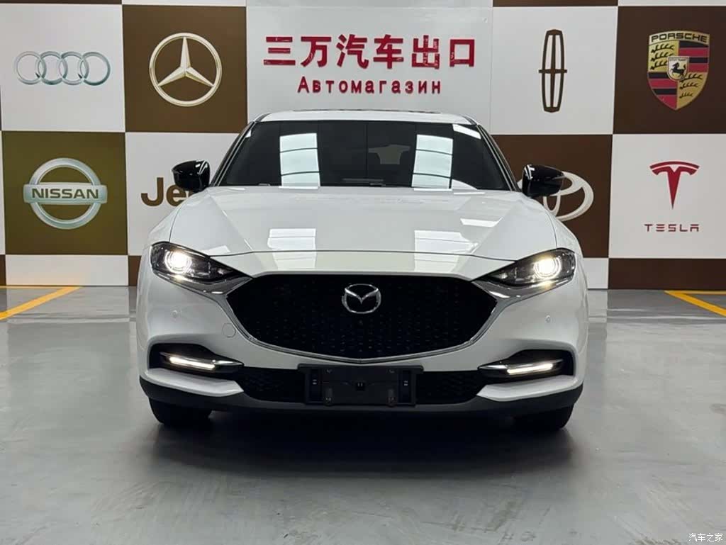 Mazda CX-4, 2023 2