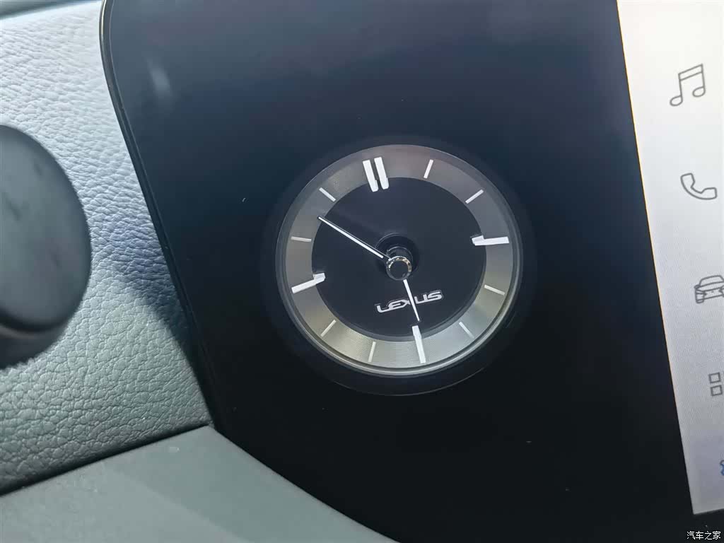Lexus ES, 2024 16