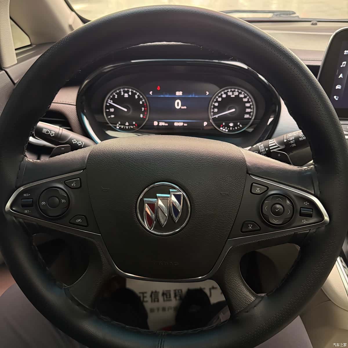 Buick GL8, 2021 10