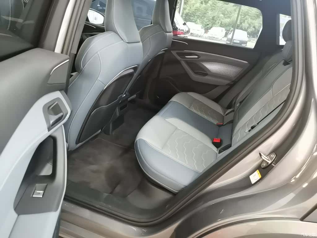 Audi e-tron, 2025 17