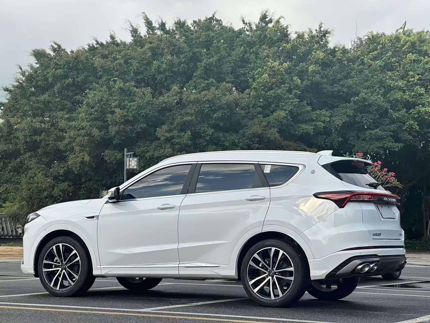 Jetour X70, 2022 16