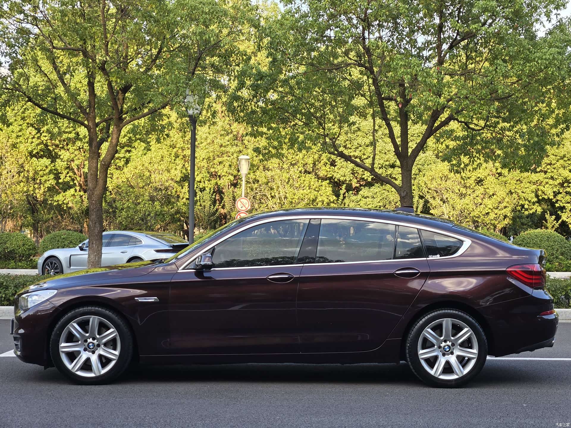BMW 5 Series, 2017 3