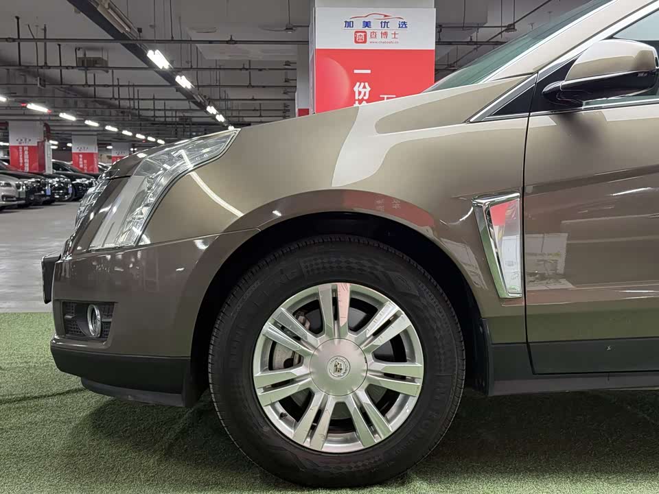 Cadillac SRX