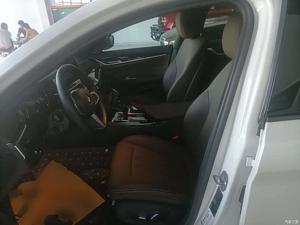 BMW 5 Series, 2018 15