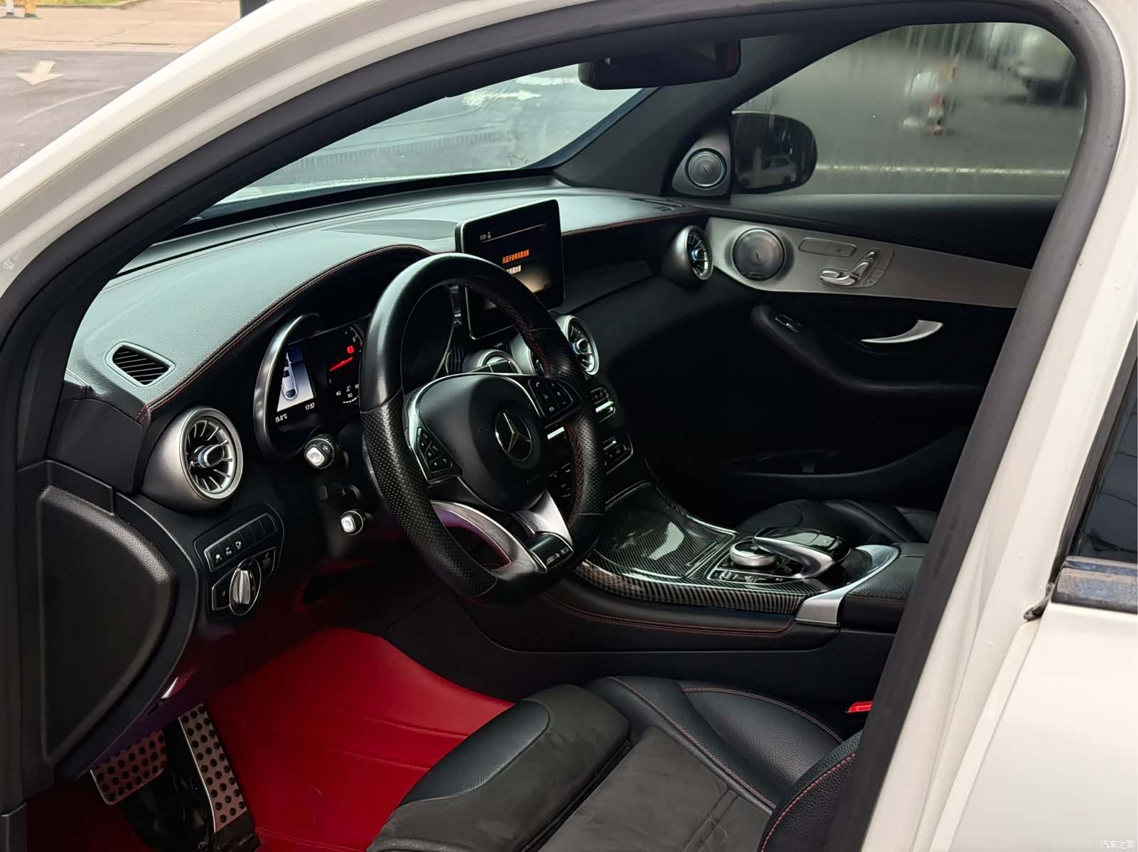 Mercedes-Benz GLC, 2019 3