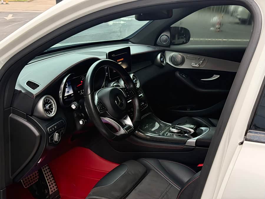 Mercedes-Benz GLC Coupe AMG 2019, фото 3