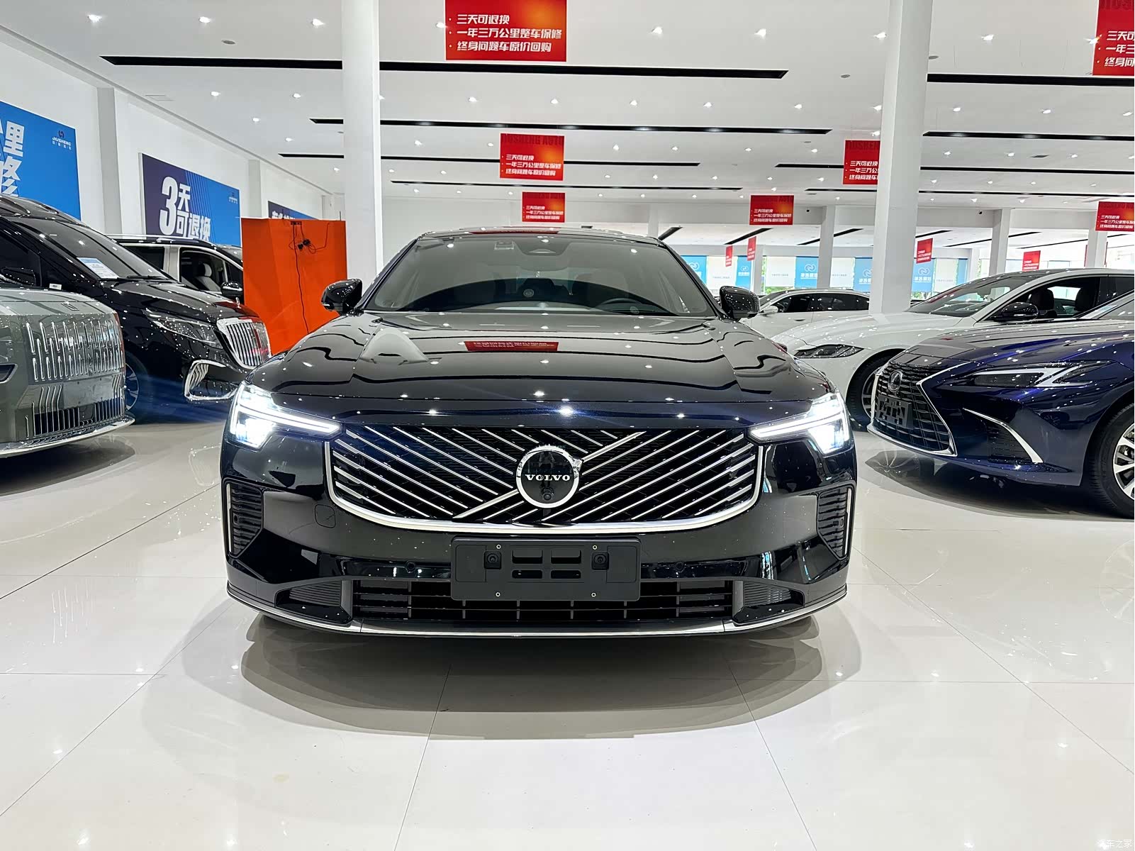 Volvo S90, 2025 2