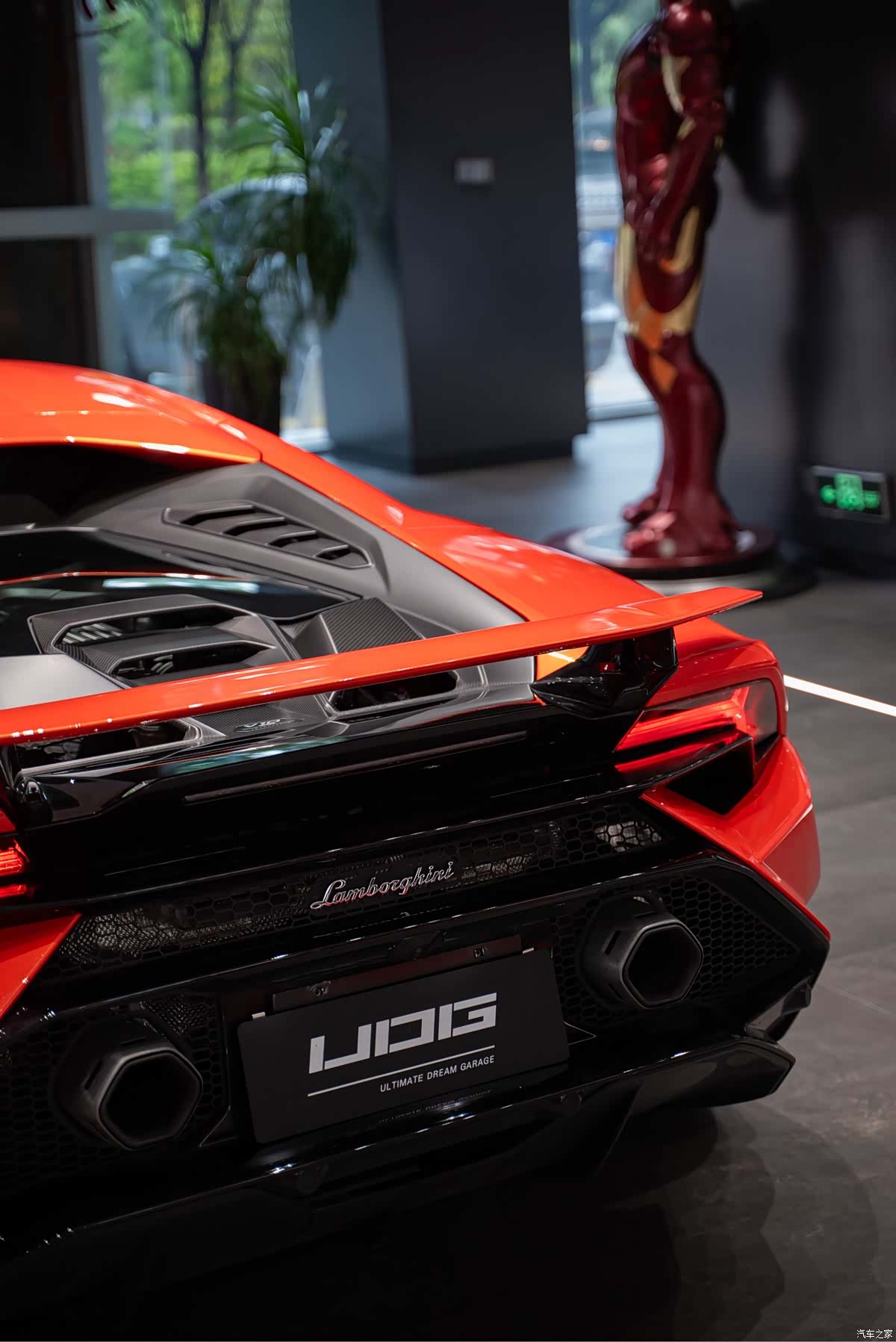 Lamborghini Huracán, 2024 14